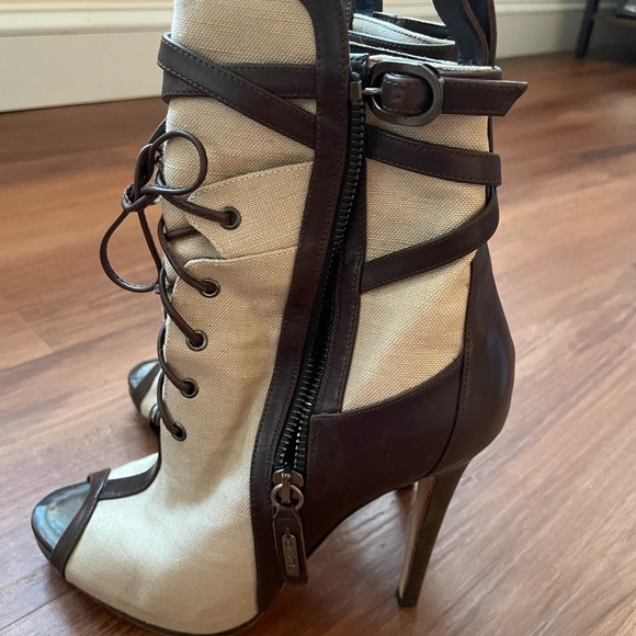 Oscar de la Renta Boots 36 1/2 - Picture 5 of 14